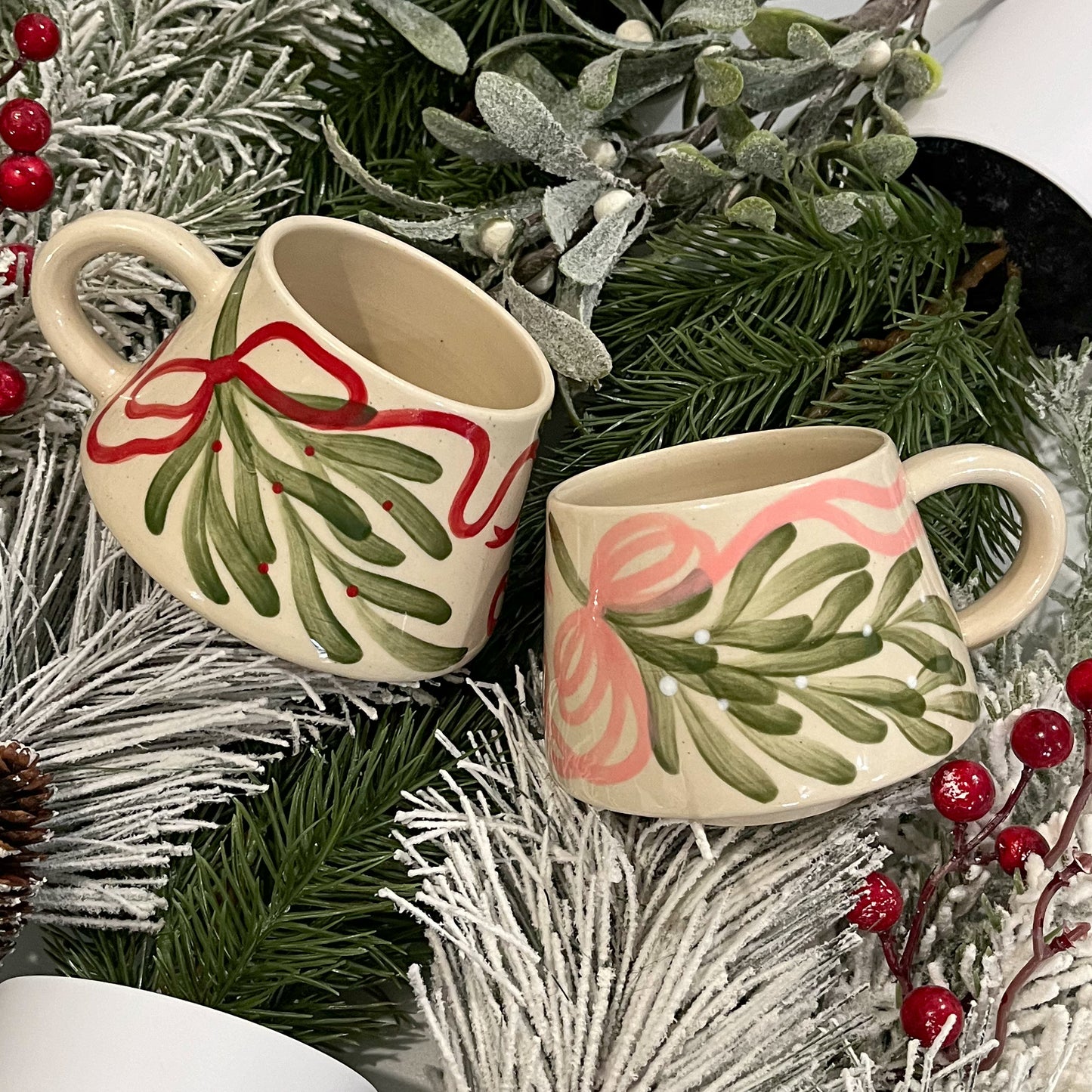 Red Mistletoe Mug