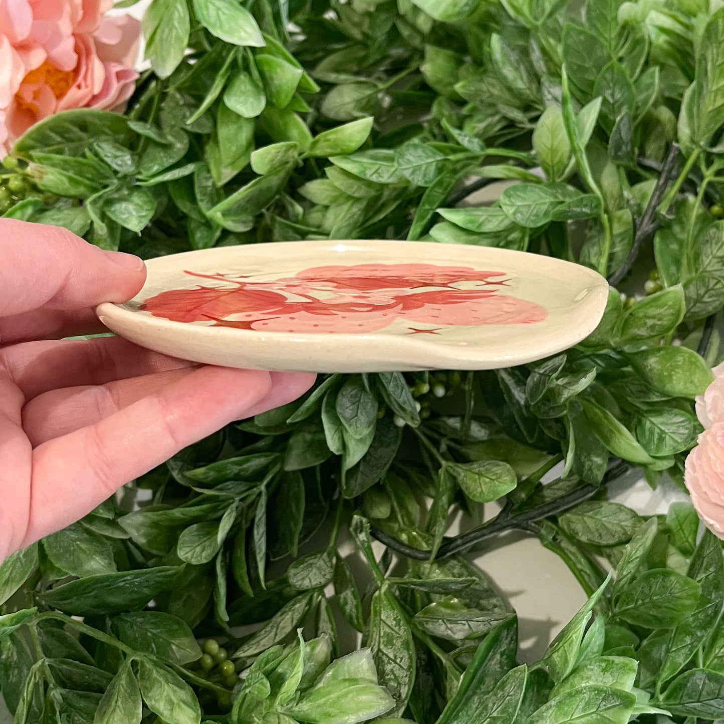 Strawbebby Spoon Rest 1