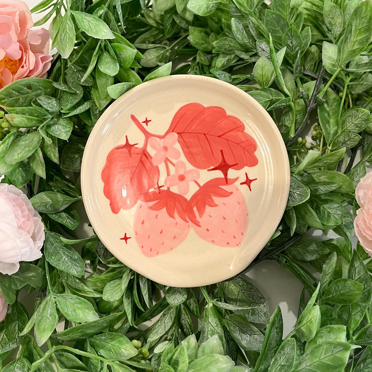 Strawbebby Spoon Rest 4