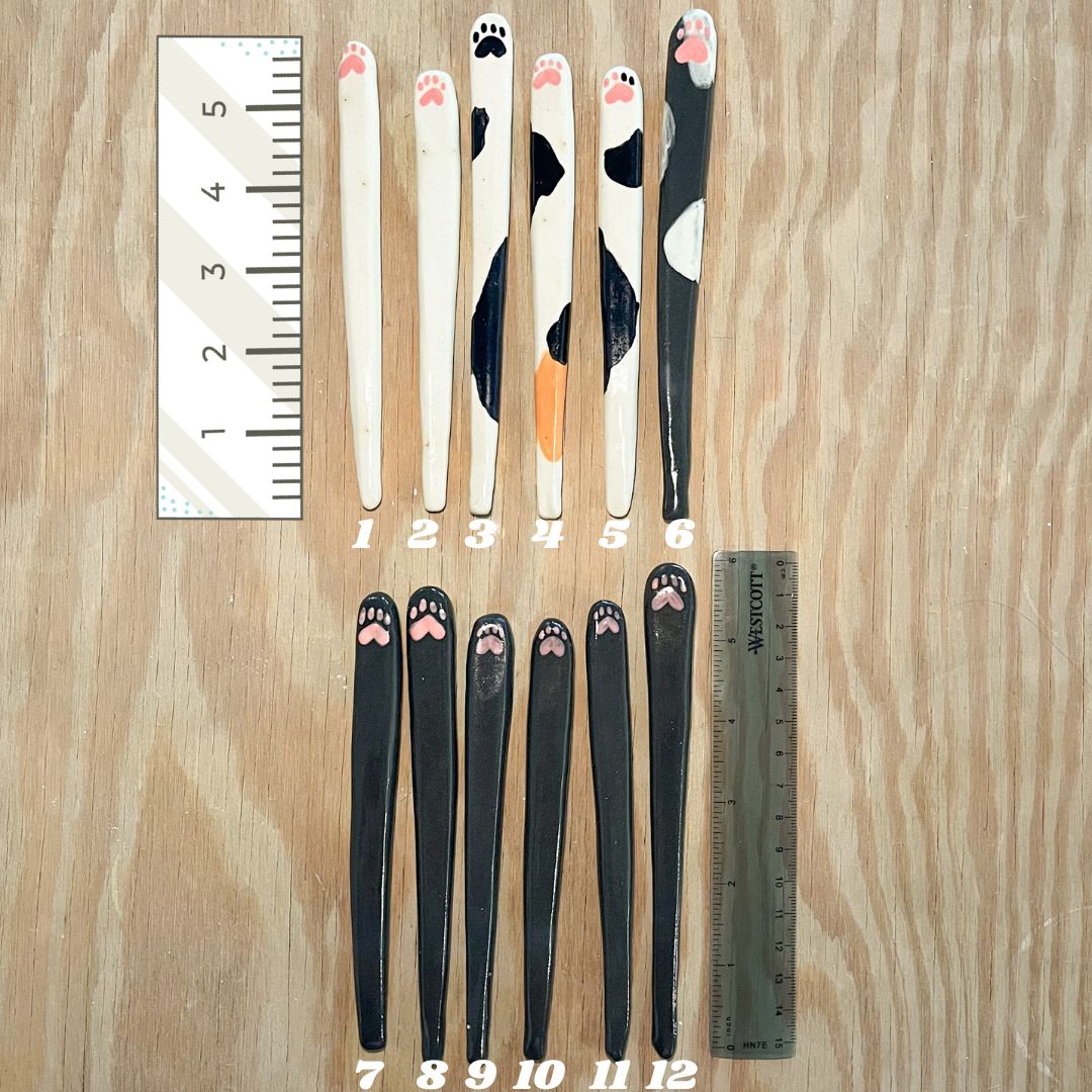 Paw Stirrers