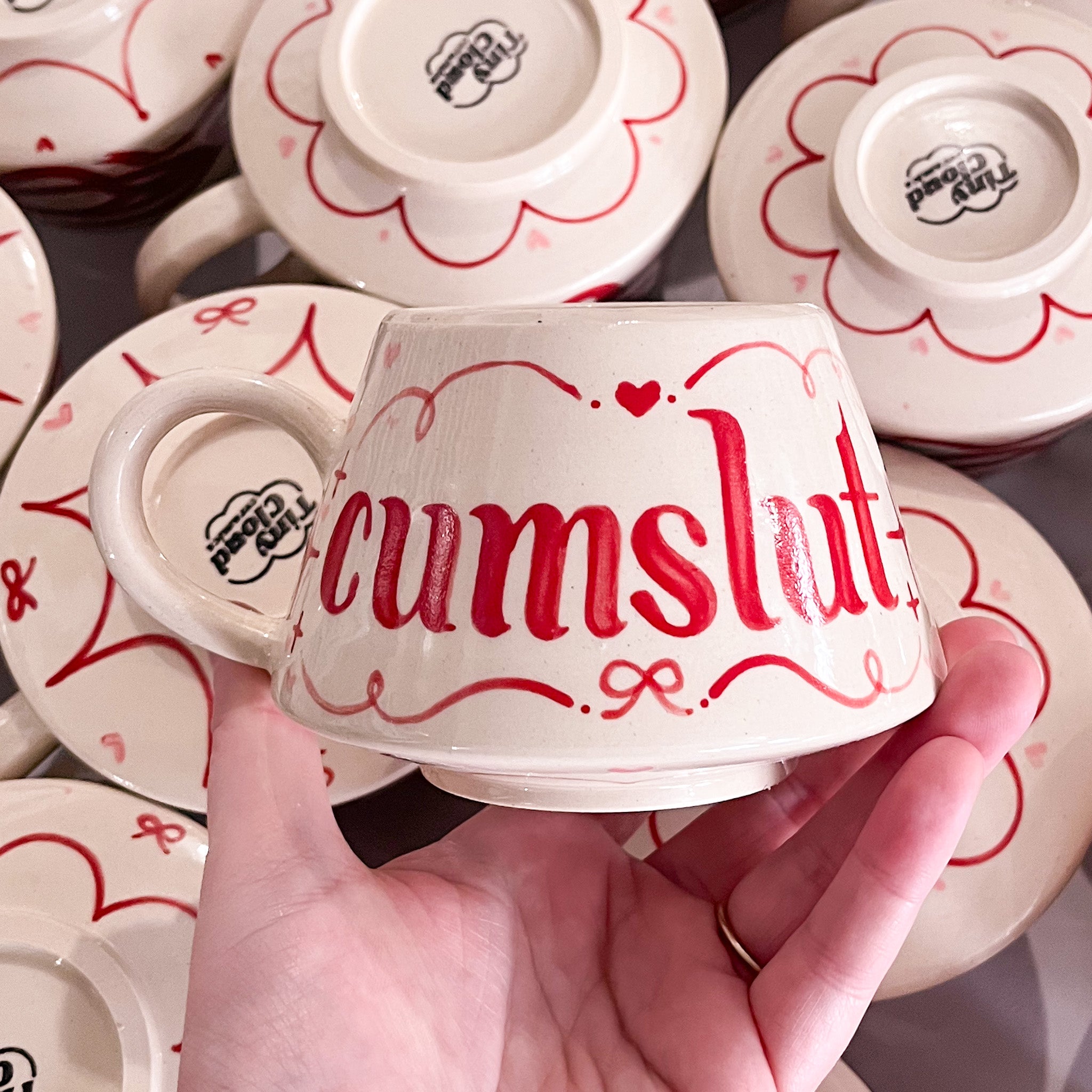 AUBERGE CLOUD FOODIE 新品未着用 サイズ42 Red Way Too Horny Mug *Preorder* – Tiny Cloud Ceramics