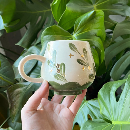 Gold Mistletoe Mug