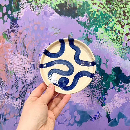 Squiggle Saucer 5