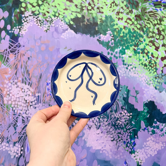 Ribbon Saucer