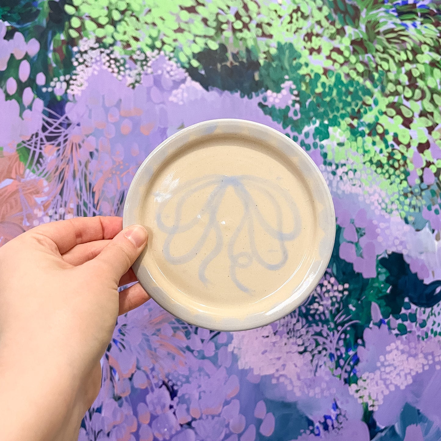 Ribbon Plate