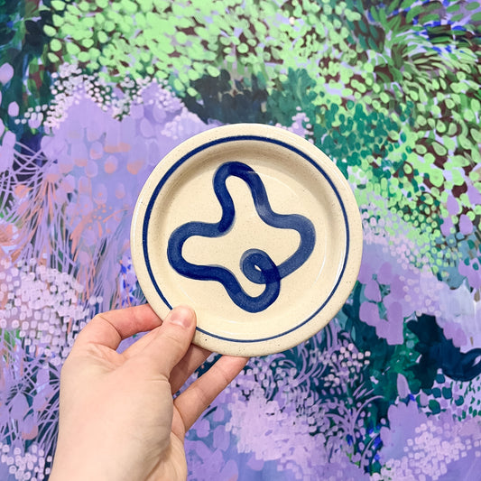 Squiggle Saucer 1