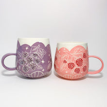 Load image into Gallery viewer, Lilac Blackberry Mug
